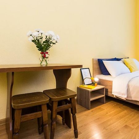 Modern 2Br Apartment In Central إلفيف المظهر الخارجي الصورة