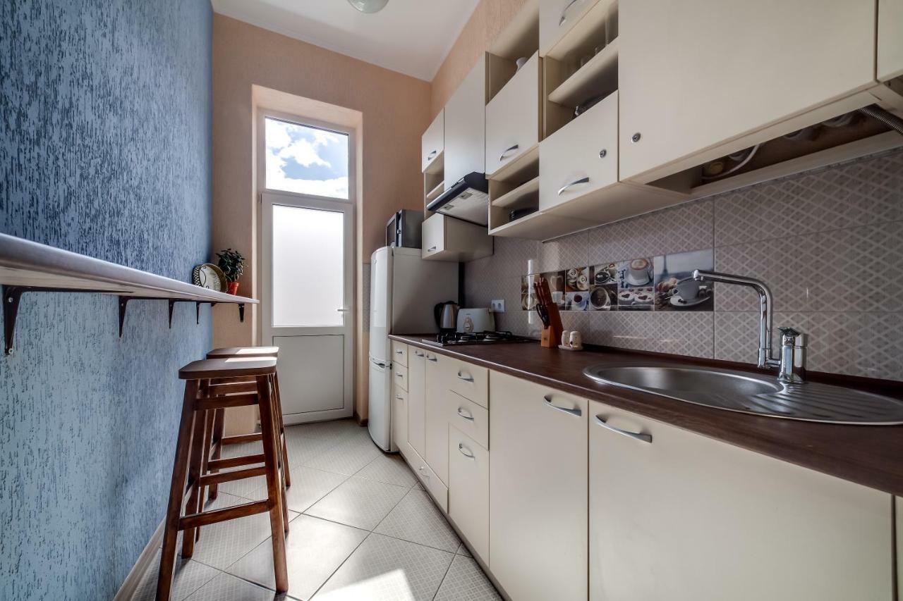 Modern 2Br Apartment In Central إلفيف المظهر الخارجي الصورة